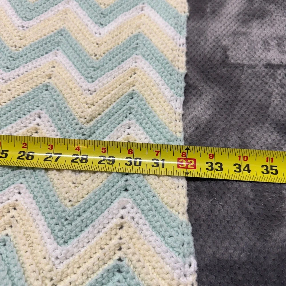 Handmade Crochet Baby Blanket Pastel Chevron Ripple Green Yellow White 32x38
